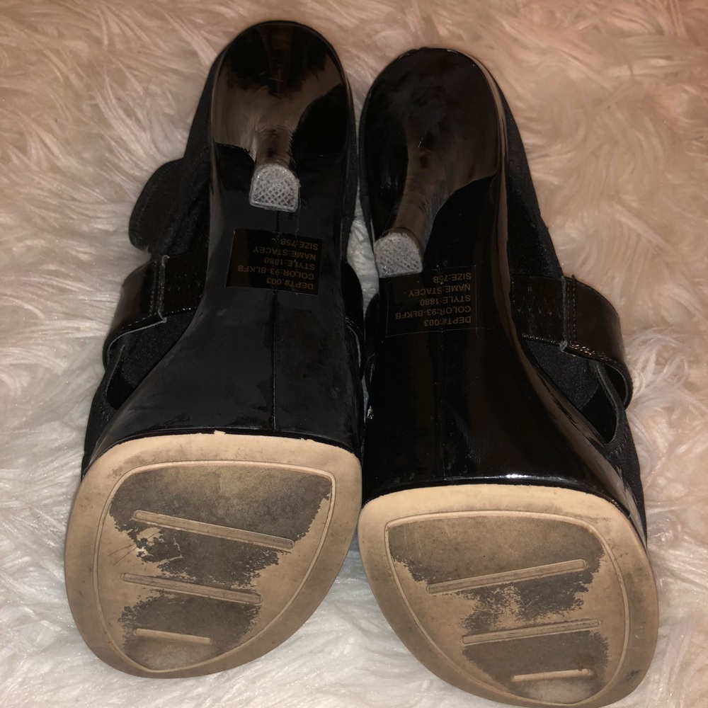 Booties - Picture 3 of 4